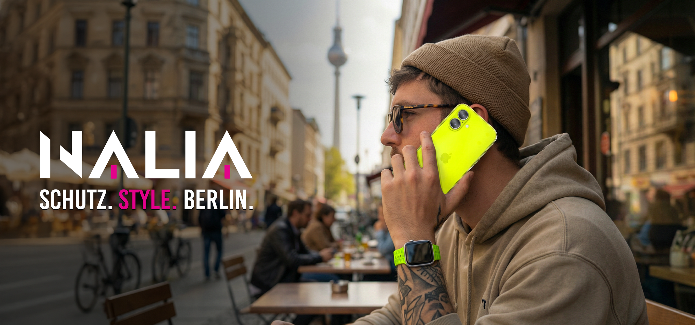 NALIA Hülle getragen in Berlin