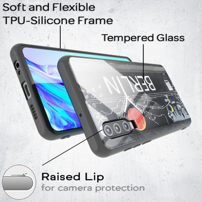 NALIA Hartglas Hülle kompatibel mit Huawei P30, Original Berlin Design Motiv Hardcase aus 9H Tempered Glass & Silikon Bumper, Robuste Handyhülle Cover Case Trabi NALIA Protective Hülle