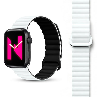 NALIA Core Magnet Armband kompatibel mit Apple Watch Series Ultra/SE/10/9/8/7/6/5/4/3/2/1 – 42/44/45/46/49mm, Atmungsaktives Silikon Loop, Sportarmband mit Rillendesign Schneeweiss NALIA Silikon Armband