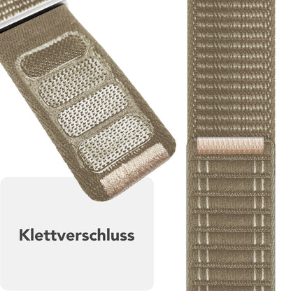 NALIA Evolv Armband für Apple Watch SE/10/9/8/7/6/5/4/3/2/1, Gehäusegröße 38/40/41/42mm, Gewebtes Stoffband Elastisches Nylon Uhrenband mit Klettverschluss Latte Macchiato NALIA Nylon Armband