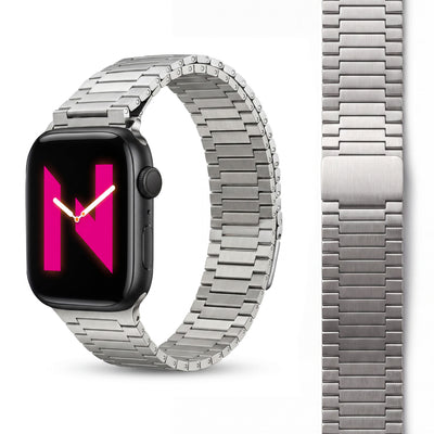 NALIA Chronos Metall Armband kompatibel mit Apple Watch Armband Ultra/SE iWatch Series 10 9 8 7 6 5 4 3 2 1, 42/44/45/46/49mm, Edelstahl Loop-Armband Magnetverschluss, Rostfrei Mondsilber NALIA Metall Armband